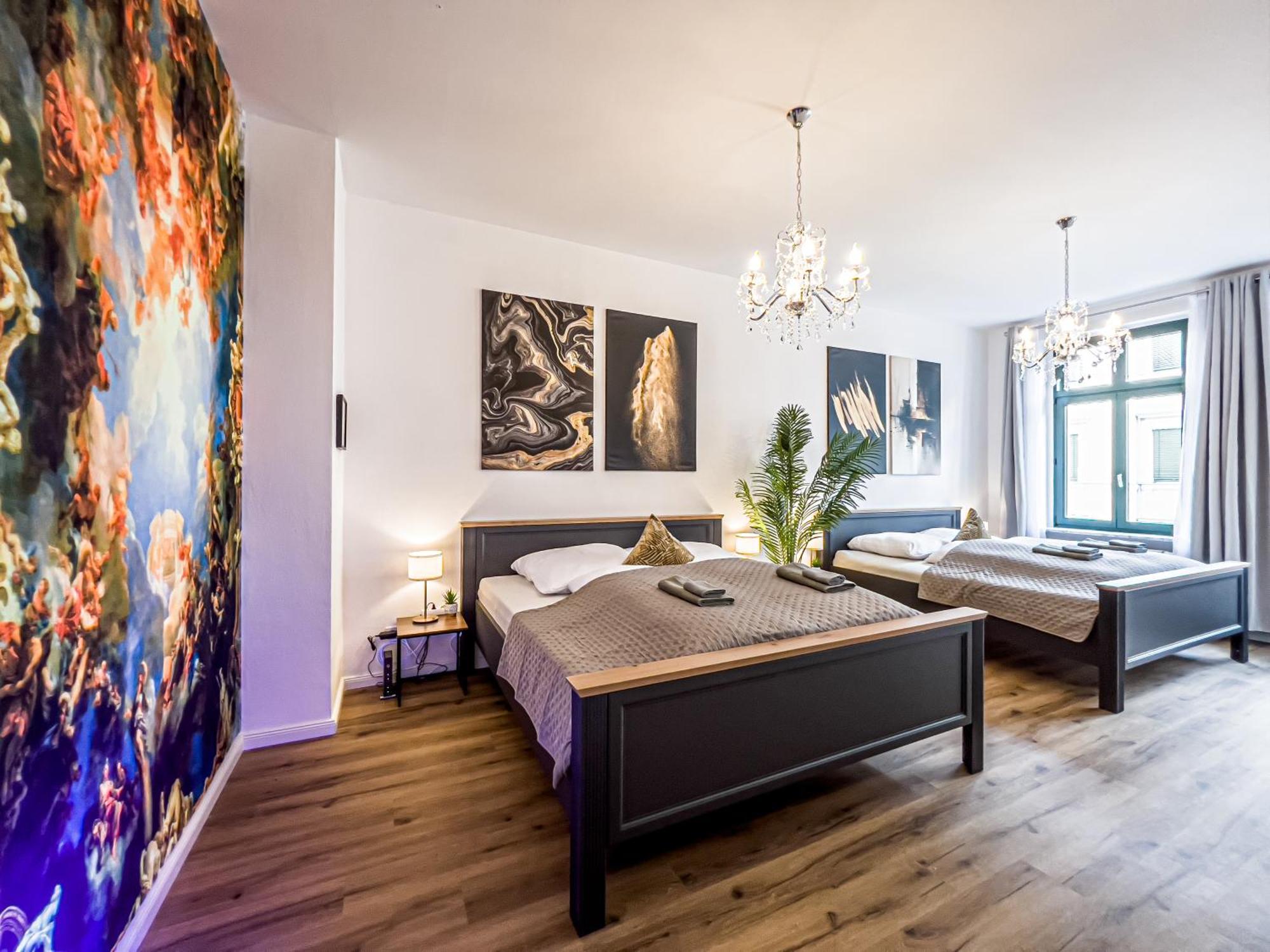 Grosse 3 Schlafzimmer Unterkunft Mit Kueche, Bad, Waschmaschine & Balkon Am Zoo Leipzig Bagian luar foto